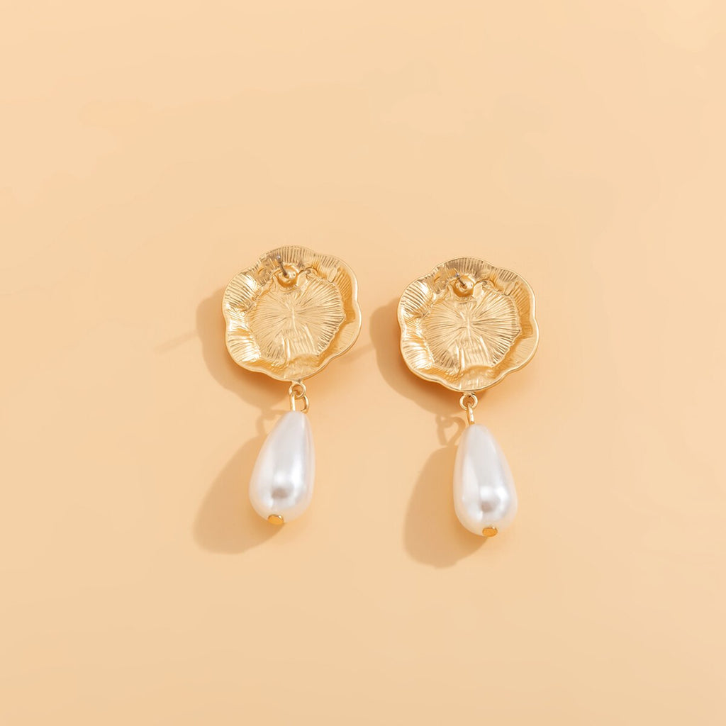 Retro Niche Inlaid Colored Diamond Flower Earrings Female Temperament Indifferent Style Pearl Turquoise Earrings
